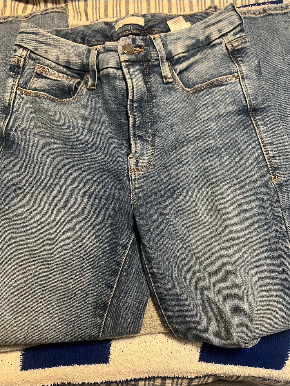 Good American Medium Wash Jeans